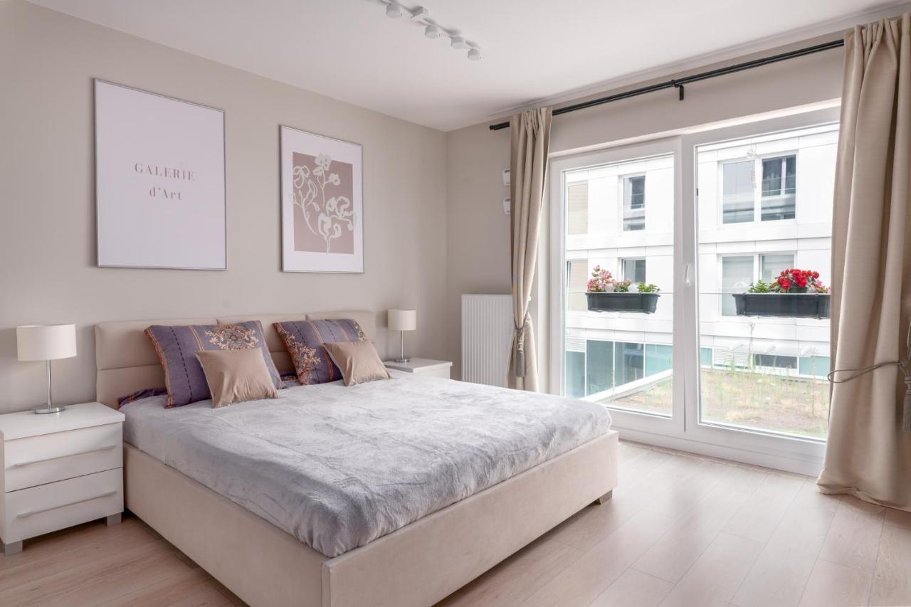 Apartmán Ultima Vratislav Exteriér fotografie